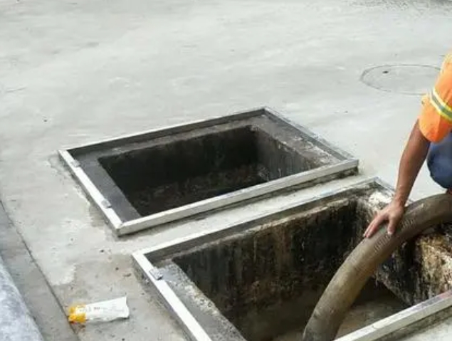 城北化粪池清理