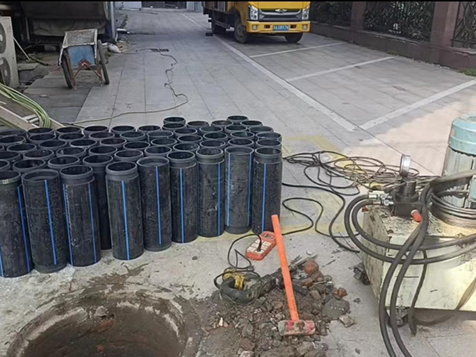城北PE置换管厂家 DN315置换管 非开挖管短管置换